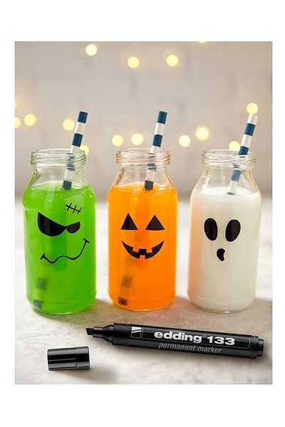 Four Office Edding 133 Black Permanent Permanent Marker For Glass And All Surfaces With Cut Ends