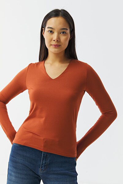 urban focus Φορμάκι με λαιμόκοψη σε σχήμα V