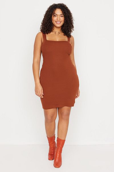 Trendyol Curve Brown Strap Body Hugging Slim Summer Knitwear Dress Tbbaw23Ah00024