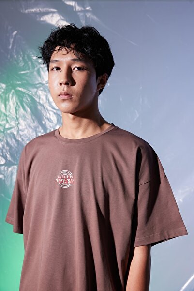 Woof Gym No End Oversized T-shirt Cacao
