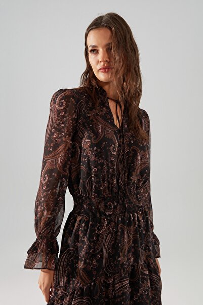 Trendyol Collection Πολύχρωμο Halter Neck Chiffon Flight Flight Υφαντό Χειμερινό Φόρεμα TWOAW21EL1448