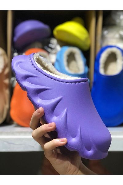 gilga Flame Patterned Seamless Slippers