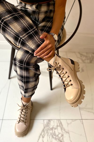 SHOEBELLAS Γυναικείες μπότες Dakka Nude Lace-Up