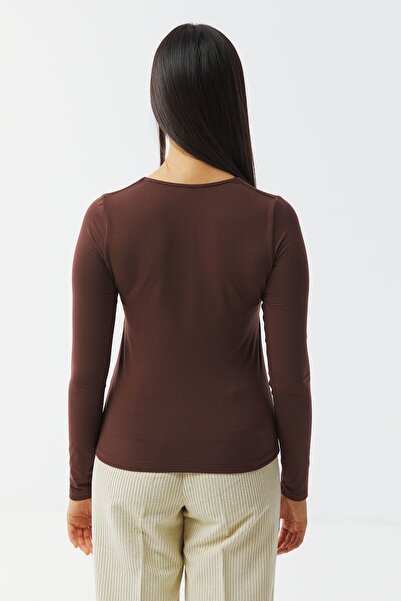 urban focus Φορμάκι με λαιμόκοψη σε σχήμα V