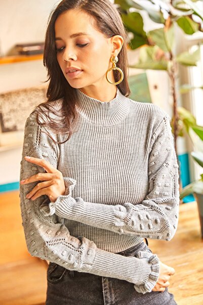 Olalook Pulover de damă din tricot cu nervuri, cu mâneci gri deschis, cu guler vertical KZK-19000383