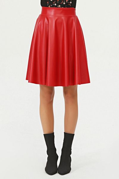 KİM Kİ O Women's Flared Red Color Faux Leather Skirt