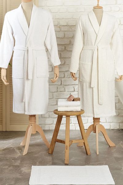 Timeless Maren Offwhite 5 Piece Family Bathrobe Set