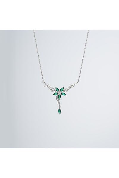 ESSARE 925 Ayar Gümüş Sarmaşıklı Nergis Çiçeği Kadın Kolye