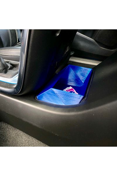 Volvo V40 Armrest Organizer