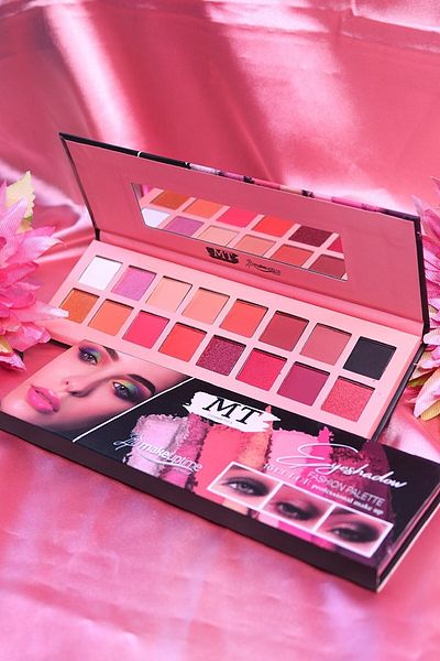 MT Makeuptime 16-Piece Pearlescent Mirrored Matte Eyeshadow Palette