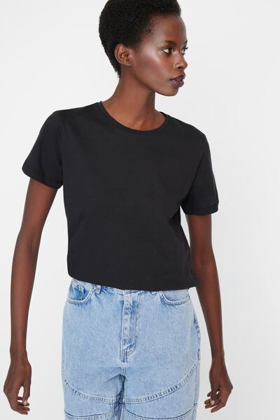 Trendyol Collection Basic Crew Neck fekete-fukszia kötött póló 2 csomag - 100% pamut TWOSS20TS0141