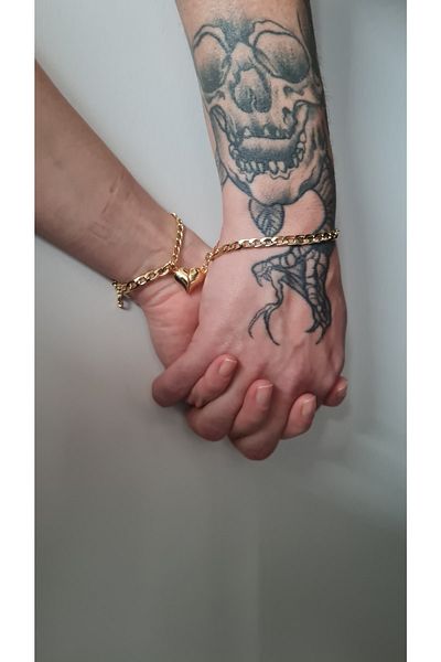 fullcontrol Unisex Gold Chain Heart Magnet Lover Bracelet