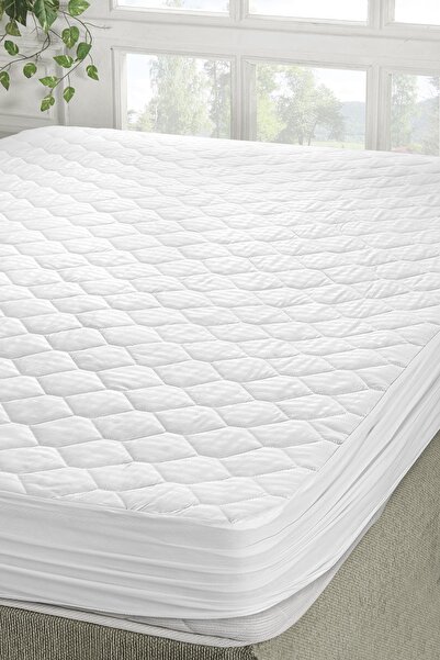 Pierre Cardin Sıvı Geçirmez Kapitone Fitted Alez