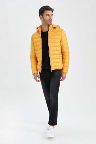 DeFacto Slim Fit Kapüşonlu Su İtici Isı Yalıtımlı Şişme Mont