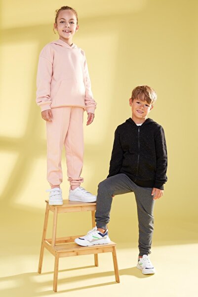 DeFacto Jungen Sweatjacke - Stylische Fleecejacke Für Herbst & Winter | Größe 5-6 Jahre Schwarz