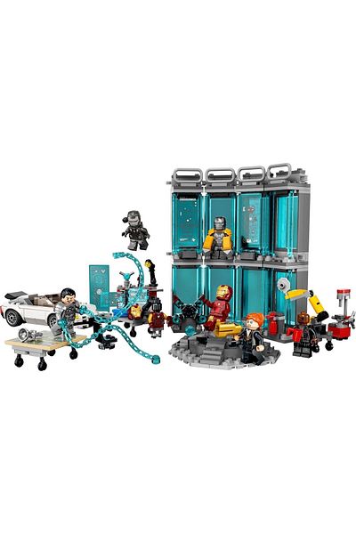 LEGO ® Marvel Iron Man Armory 76216 - Toy Building Set for Ages 7 and Up (496 Pieces)