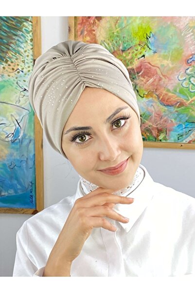 BUTİKAMBAR Taş Renkli Taşlı Büzgülü Bone
