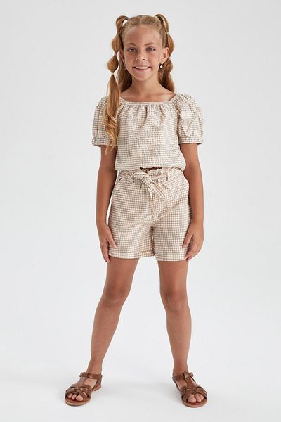 DeFacto Shorts - Beige - Mittlerer Bund
