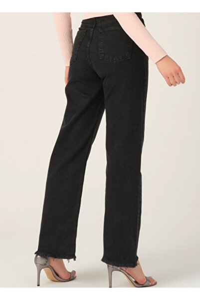 Butik Karaca Kadın Salaş Siyah Kot Pantolon