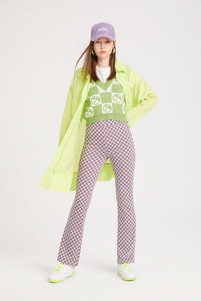DeFacto Flare Fit sakktábla mintás jacquard flare szárú nadrág