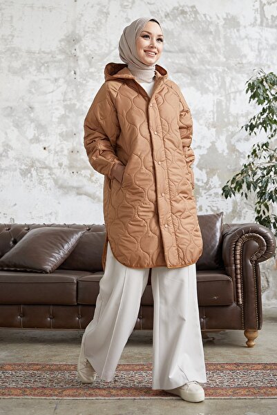 InStyle Tenký kabát Armin Kapitone Oversize - Camel