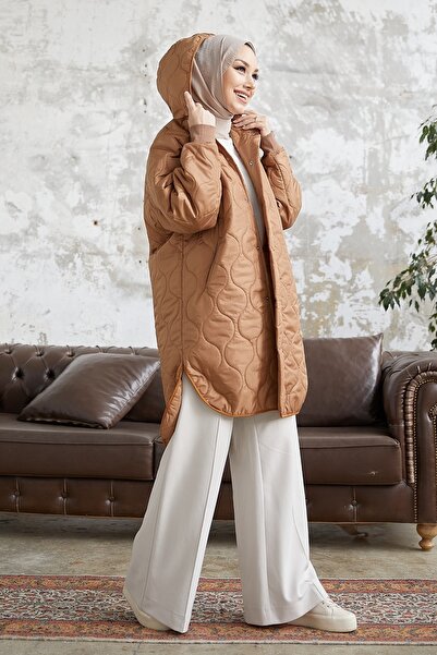 InStyle Tenký kabát Armin Kapitone Oversize - Camel