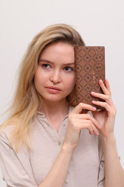 Cacharel Women's C Lettered Wallet