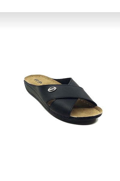 ARYAN Women's slippers