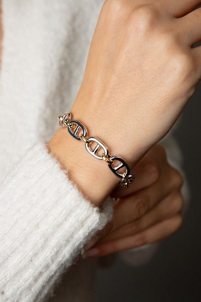 Elika Silver Women's Silver Button Model Bracelet