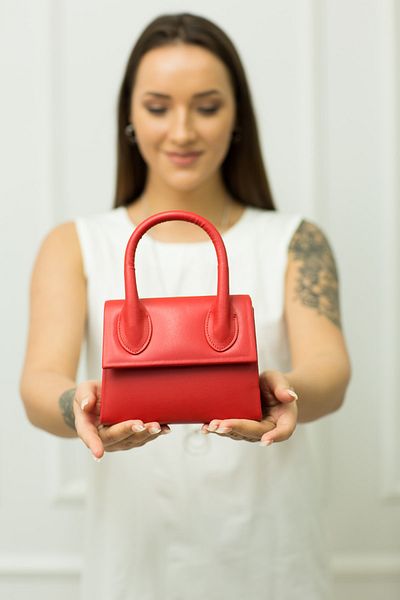 weem bag Червена дамска чанта портфолио