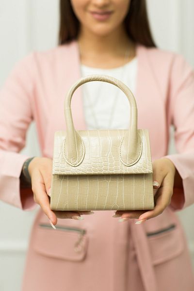 weem bag Γυναικεία Μπεζ τσάντα Crocodile Portfolio