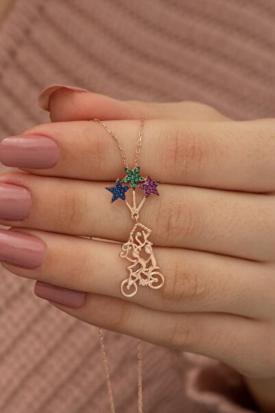 Nereze Kadın 925 Ayar Yıldız Detay Bisikletli Aşıklar Gümüş Kolye