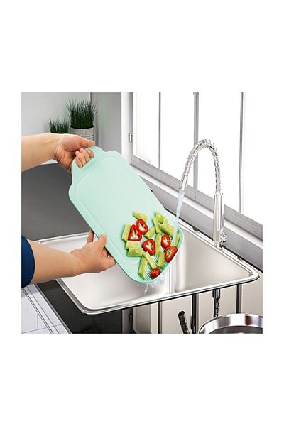 Üçsan Cutting Board with Strainer