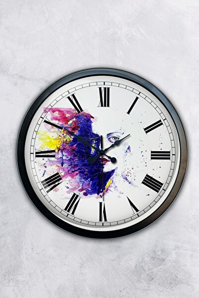 Platin Saat ساعة حائط معدنية سوداء مقاس 40 سم من عوالم مختلفة