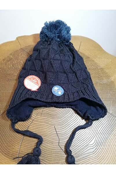 Kitti Beretă pentru băiat cu șireturi din fleece 22130-09-025 4-8 ani