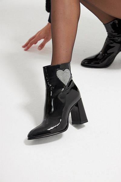 NOK İSTANBUL Love Boots Wrinkled Black