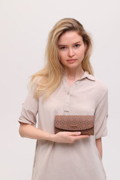 Cacharel Women's C Lettered Wallet