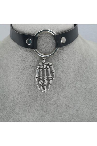 Köstebek Gothic Punk Skeleton Hand Choker Necklace
