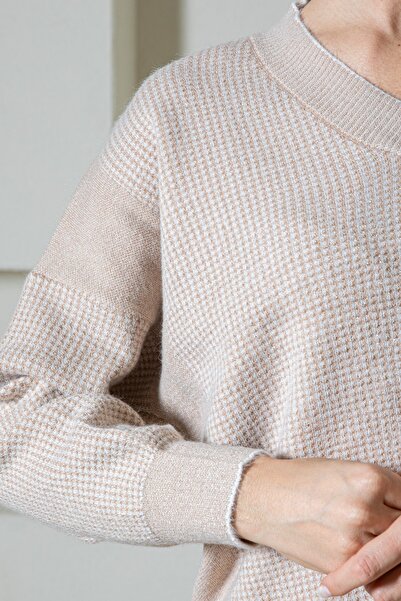 Serianno Kadın V Yaka Düşük Kol Pitikare Desenli Kazak