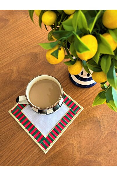 ge living Підставка для кавових чашок з бісерною обробкою та червоно-зеленим вишиванням - 2 штуки Серветки для коктейлів