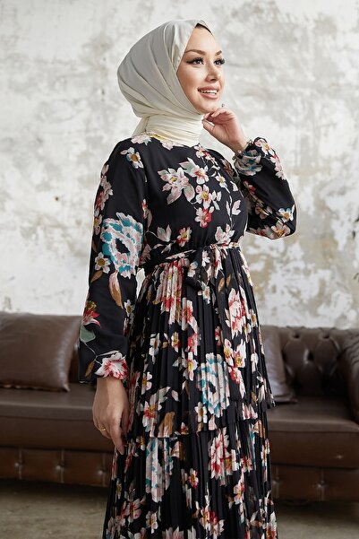 InStyle Alves Floral Waist Belted Pleated Hijab Dress - Black
