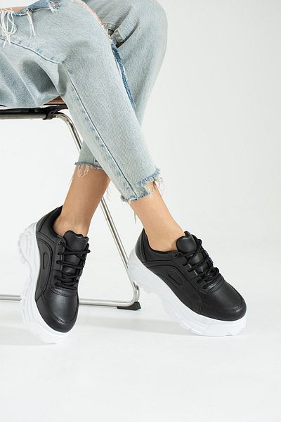 İnan Ayakkabı Women's Black Thick Sole Casual Sneakers (SOLE 6 CM)