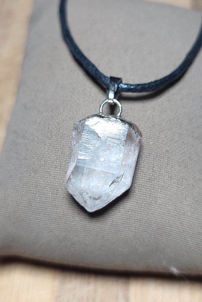TAŞÇIZADE Quartz Stone Natural Necklace