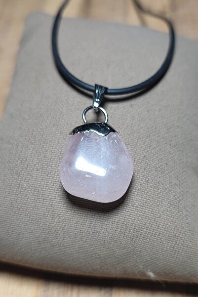 TAŞÇIZADE قلادة طبيعية غير شكلية من حجر الكوارتز الوردي