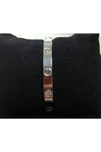 Aashiv's Collection Bracelet - Comfortable and Stylish Design