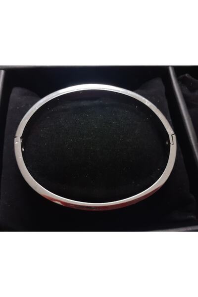 Aashiv's Collection Bracelet - Comfortable and Stylish Design