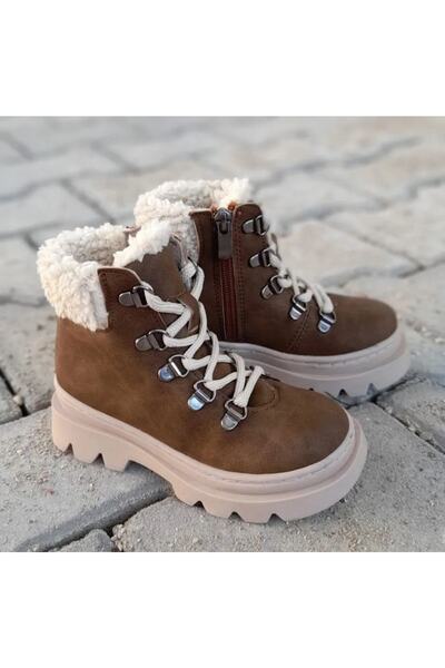 PATİK BEBE Μπότες για κορίτσια με θερμική γούνα και χοντρή σόλα με λεπτομέρεια από γούνα