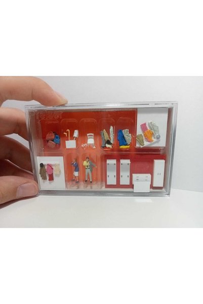 Preiser 1:87 Ho People Figure Set