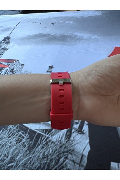 İSTLİV Red Color Silicone Cord Unisex Wristwatch