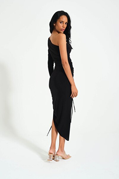 Whenever Company Siyah Tek Omuz Asimetrik Olarak Ayarlanabilir Drapeli Midi abiye elbise